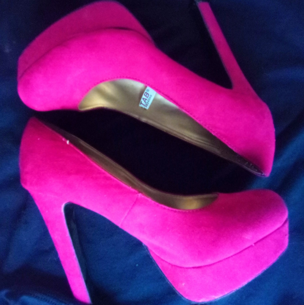 Mossimo *magenta pink" platform heels
